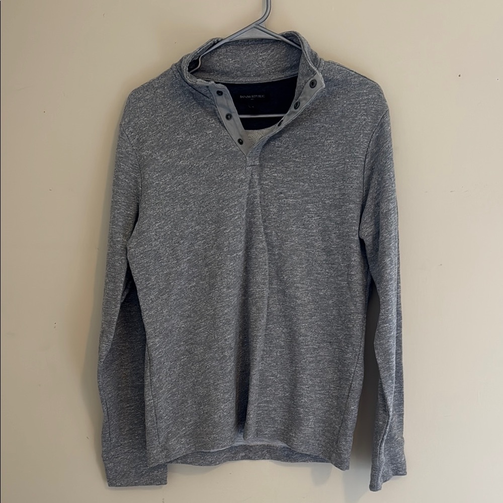 Banana Republic Gray Long Sleeve Pullover